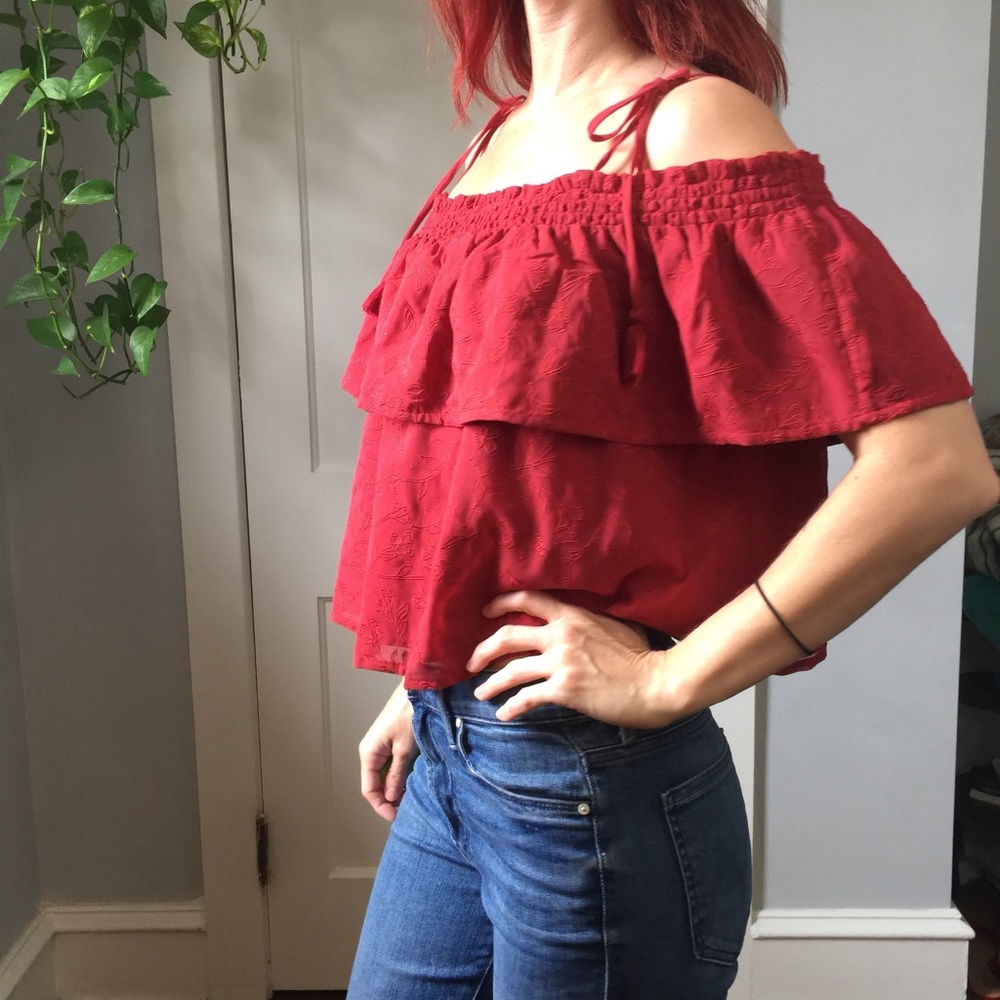 Lovers + Friends Red Embroidered OTS Shirt Blouse - Picture 3 of 8